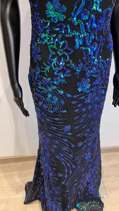 Luxusné trblietavé večerné šaty, m