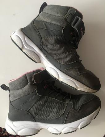 Členkové vyššia podrážka, lotto,34