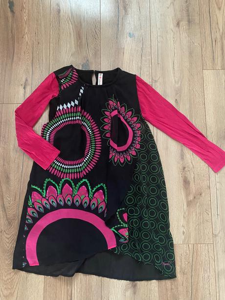 Dievcenske saty desigual, desigual,152