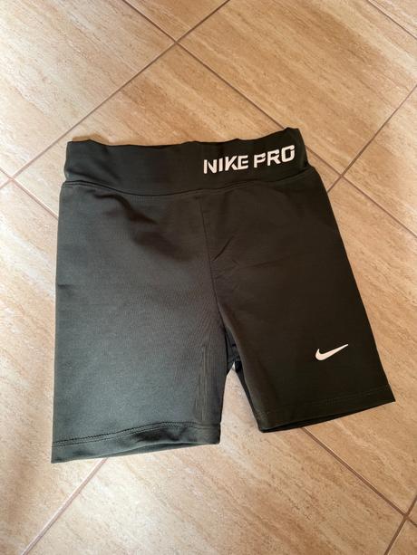 Nike šortky, nike,xs