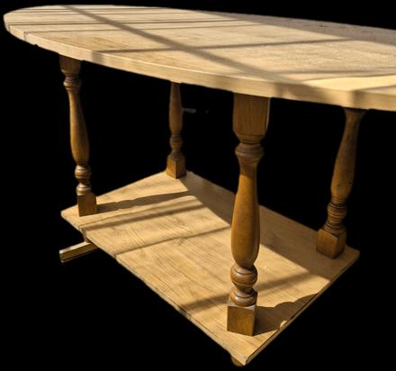 Konferenčný stôl, 