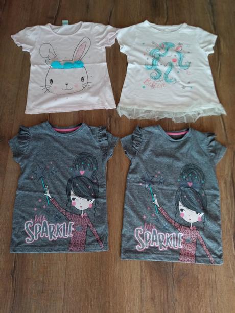 Tričká s krátkym rukávom, 122