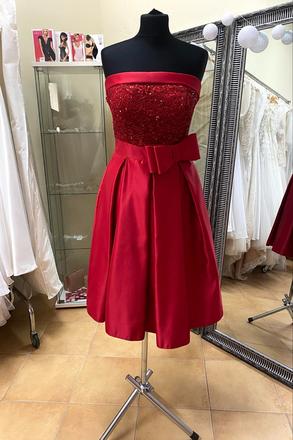 Spoločenské šaty vo veľkosti s/m, m / s