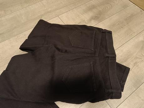 Čierne elastické skinny rifle, f&f,40