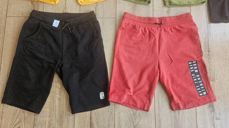 Teplákové kraťase, lindex,158