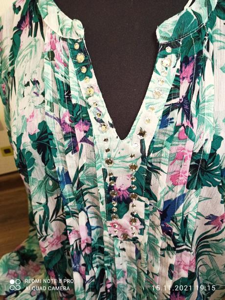 Plážová košeľa, 44