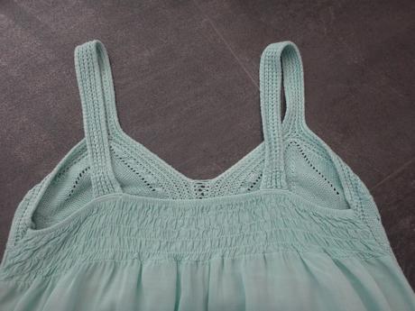 Šaty s potlačou, m