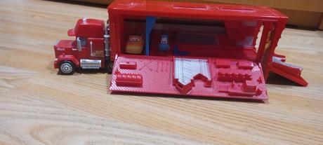 Mcqueeen auto, 