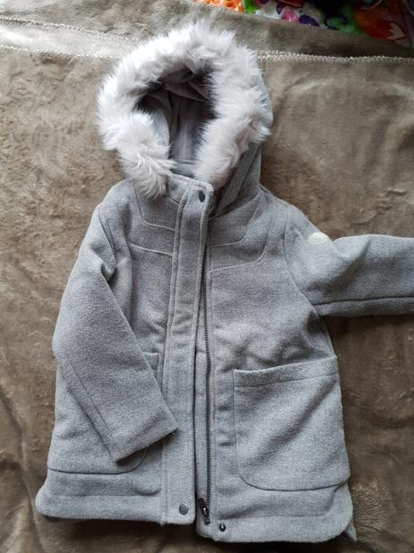 Dievčenský kabát, 110