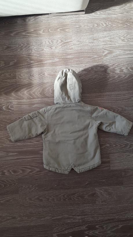 Zimna dievcenska bunda, 86