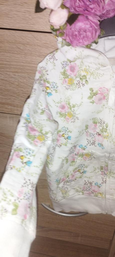 Nádherná mikina next, next,104