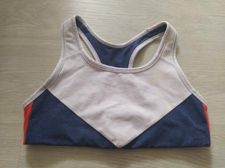 Športová podprsenka., nike,s