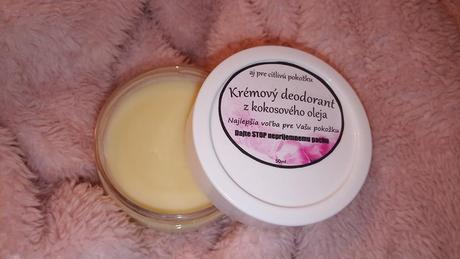 Krémový deodorant z kokosového oleja,