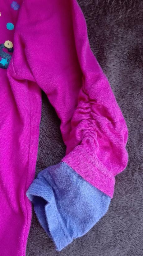 Predĺžené tričko, 98