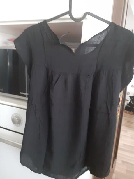 Čierny top, stradivarius,s