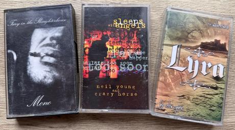 Audiokazety neil young ,crazy horse,lyra a mono,