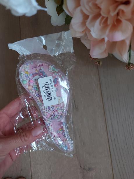 Nová kefa hrebeň na vlasy- jednorozec unicorn,