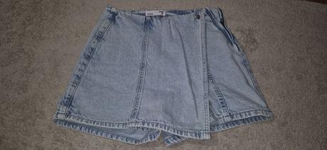 Suknošprtky, sinsay,32