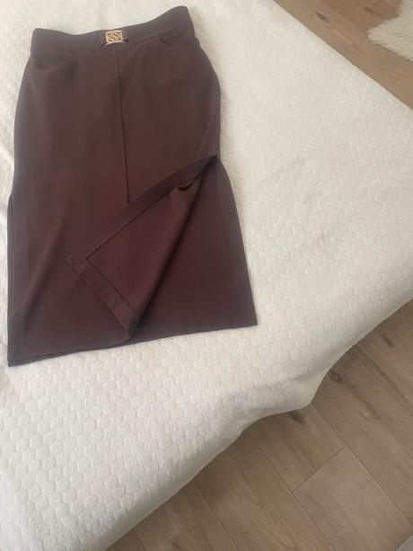 Damska sukňa, 42