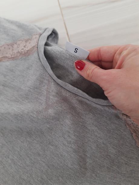 Dámska tepláková súprava s čipkou s/m, s