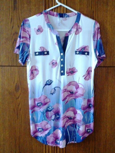 Luxusné tričko maky na lúke,