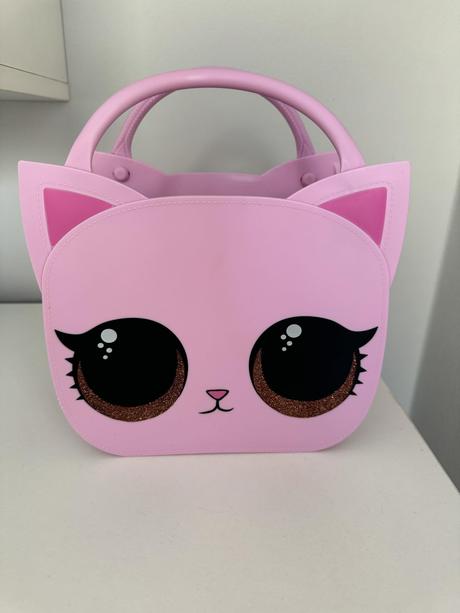 Lol surprise malá veľká sestra,