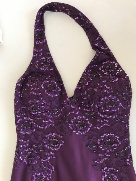 Slávnostné šaty, 38