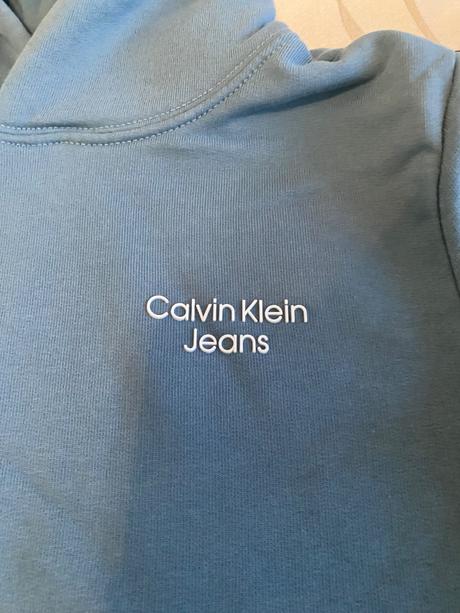 Mikina cena s poštou, calvin klein,152