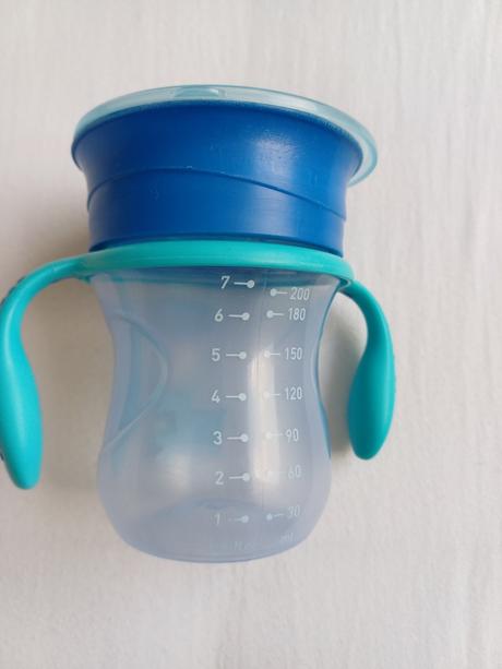 Netečúci pohár chicco perfect cup 200 ml, chicco