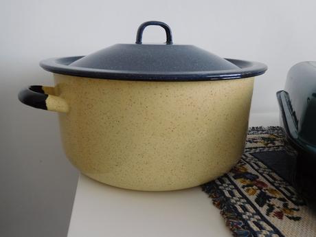 Samltované do kuchyne pekáče, hrnce, 