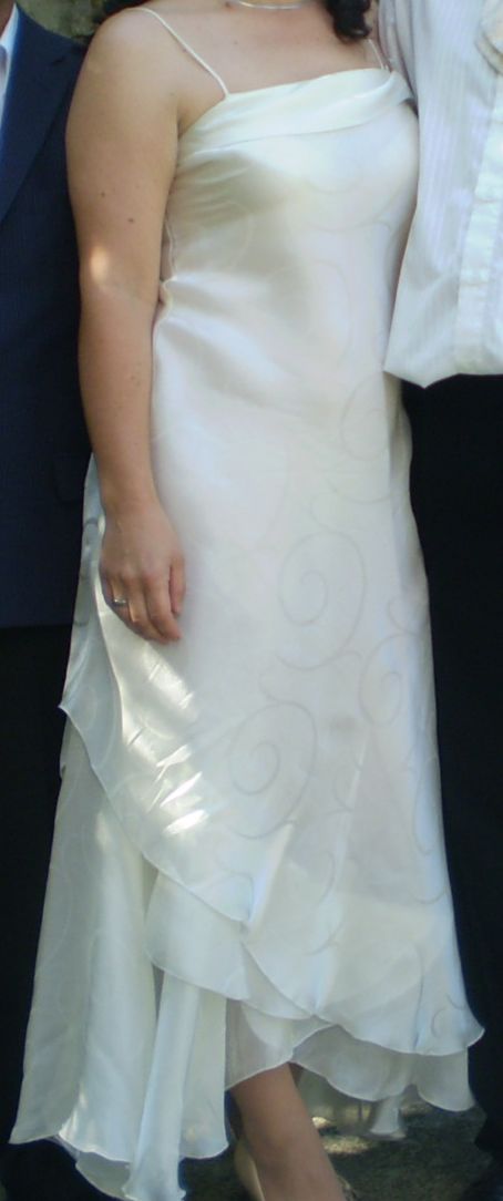 Prilozitostne saty, xl