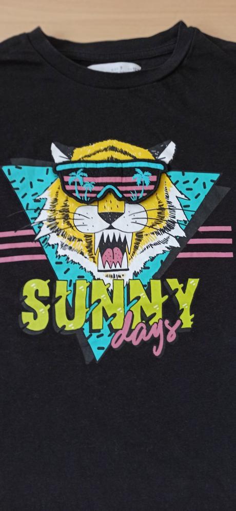 Tmavé tričko, zara,122