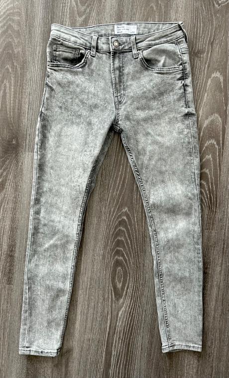 Šedé slim rifle bershka 164/170 eur 38, usa30, bershka,170