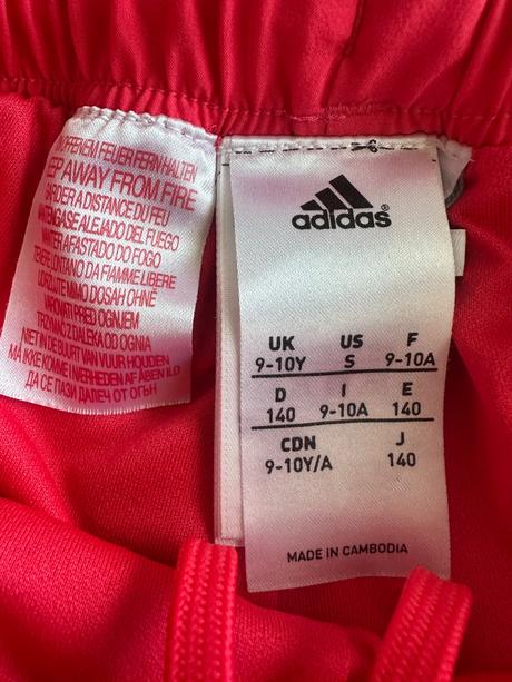 Šortky, kraťasy, adidas,140