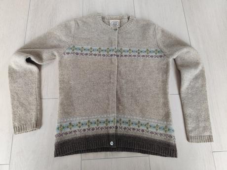 Predám chlapčenský sveter, laura ashley
