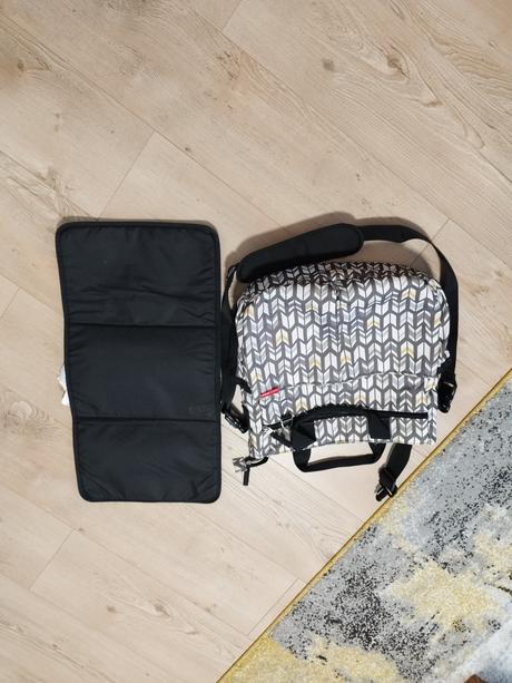 Prebaľovacia taška, 