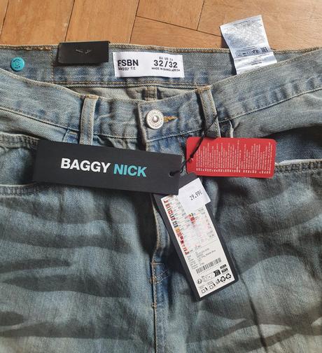 Chlapčenské rifle, new yorker,176