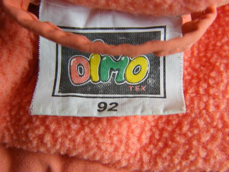 Oranzova vetrovka dimo, 92