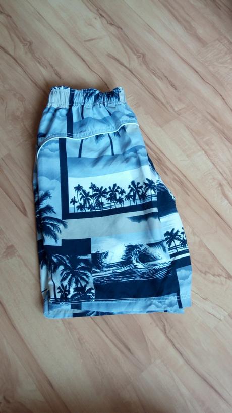 Chlapčenské plavky ( bermudy ) 158/164, 158