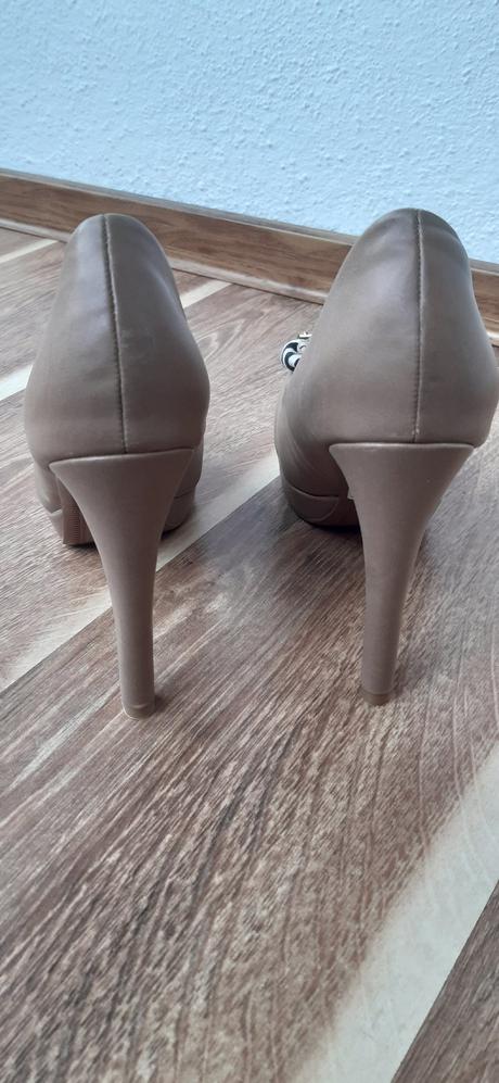 Zľava - topánky, 39