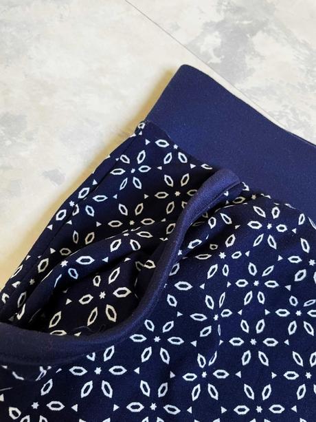 Kvalitné tenučké nohavice, xl