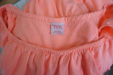 Dievčenský šaty + bonus, 152