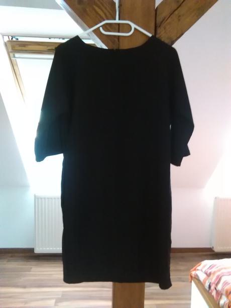 Jednoduché elegantné šaty, xs