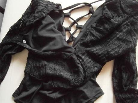 Dámske elegantné body s krajkou xs/s, s / xs