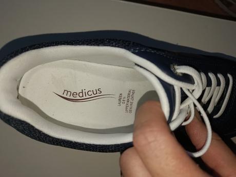 Kožené tenisky medicus 39 5 1/2, 39