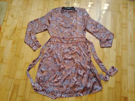 Saténové šaty, orsay,s