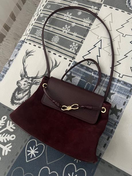 Kožená kabelka eternita, 