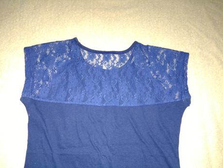 Tričko s čipkou, 146