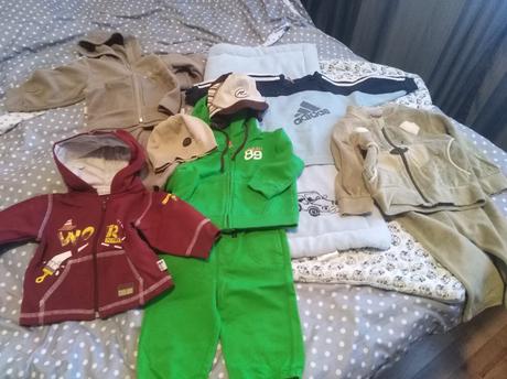 Balík oblečenia veľkosť 6 až 9 mesiacov, 68–80