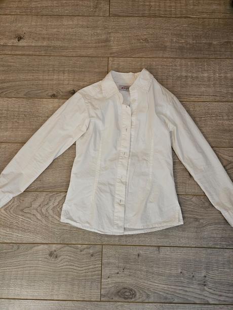 Dievčenská košeľa, 128